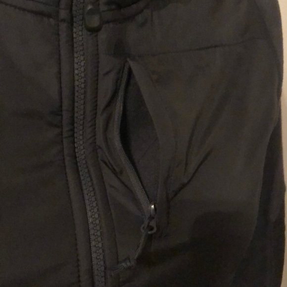 Barely worn fleece jacket - Picture 3 of 5